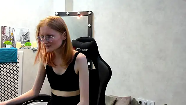 Snapshot of ElizabethHarpper chatting on February 2025 11:09:01 AM ElizabethHarpper online show from February 2025 11:09:01 AM