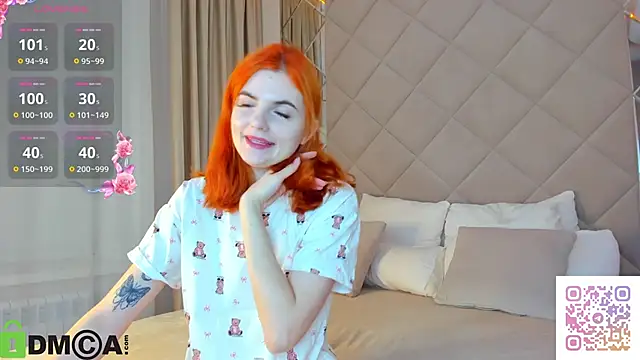 Snapshot of CharlotteMitchell chatting on October 2025 12:10:02 AM CharlotteMitchell online show from October 2025 12:10:02 AM