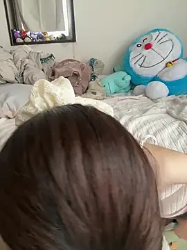 Snapshot of RIRI_Chan_ chatting on July 2026 04:41:01 AM RIRI Chan online show from July 2026 04:41:01 AM