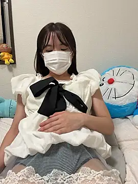 Snapshot of RIRI_Chan_ chatting on July 2026 12:29:01 PM RIRI Chan online show from July 2026 12:29:01 PM