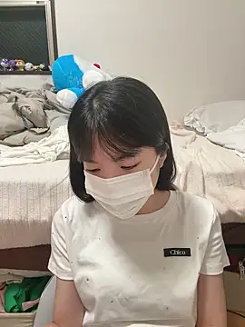 Snapshot of RIRI_Chan_ chatting on June 2026 12:00:02 PM RIRI Chan online show from June 2026 12:00:02 PM