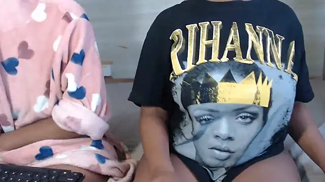 NiceCandyxx online show from October 2025 12:15:01 PM