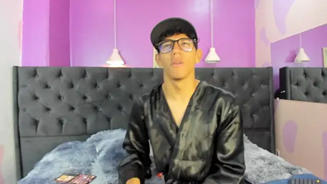 RyanPricee online show from March 2025 08:32:02 AM