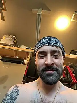 Snapshot of Faded-Solo chatting on June 2026 10:27:01 PM Faded-Solo online show from June 2026 10:27:01 PM