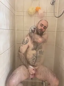 Faded-Solo online show from December 2025 07:41:02 PM