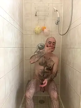 Faded-Solo online show from November 2025 05:23:01 AM