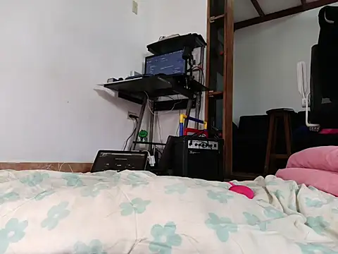 Rocket1978 online show from February 2026 01:11:01 PM