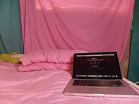 Rocket1978 online show from March 2026 02:49:01 PM