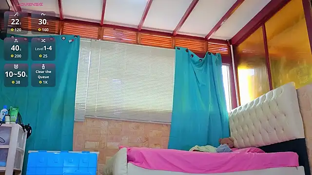 Rocket1978 online show from April 2026 01:45:01 PM