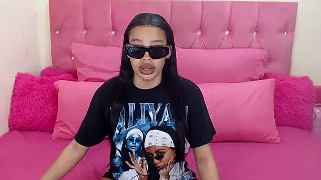 naughtiest baddy online show from September 2025 07:53:02 PM