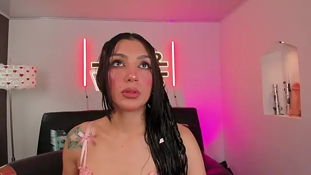 miss   evangeline online show from June 2026 02:33:01 AM