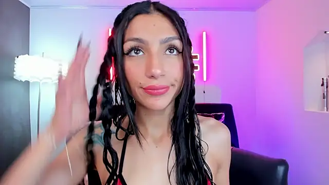 miss   evangeline online show from February 2026 02:08:02 AM