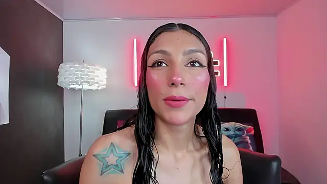 miss   evangeline online show from March 2026 02:06:01 AM