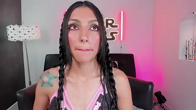 miss   evangeline online show from May 2026 02:31:02 AM