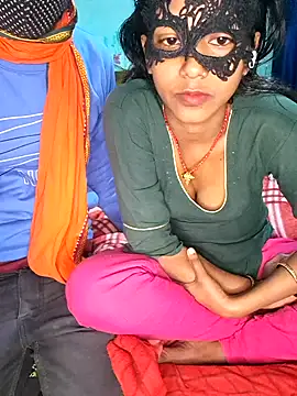 Snapshot of Virl_clople chatting on January 2025 04:30:02 PM Virl clople online show from January 2025 04:30:02 PM