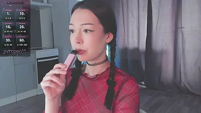 kittenrisha online show from October 2025 06:58:02 AM