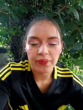 Danni shy online show from June 2026 06:51:01 PM