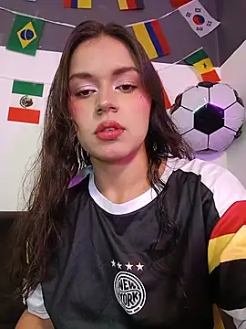 Danni shy online show from June 2026 06:40:01 PM