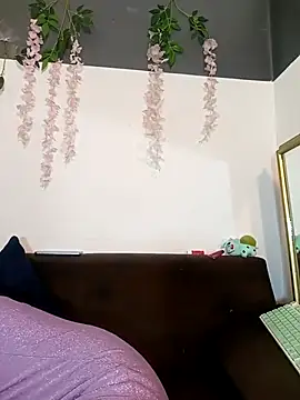 Danni shy online show from April 2026 10:47:02 PM