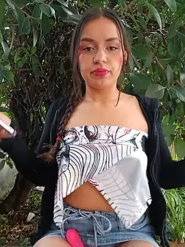 Danni shy online show from July 2026 06:30:02 PM