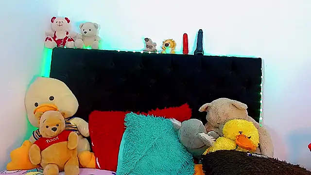 Alextwink online show from October 2025 11:47:02 PM