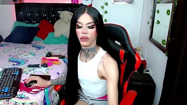 Alextwink online show from December 2025 07:16:02 PM