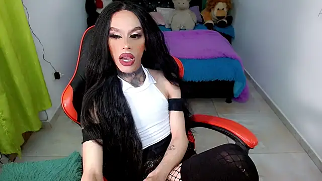 Alextwink online show from April 2026 07:51:01 PM