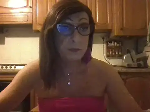 Snapshot of Tiabet chatting on October 2025 07:57:02 PM Tiabet online show from October 2025 07:57:02 PM