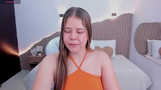 Annie kurt  online show from January 2026 08:34:02 PM