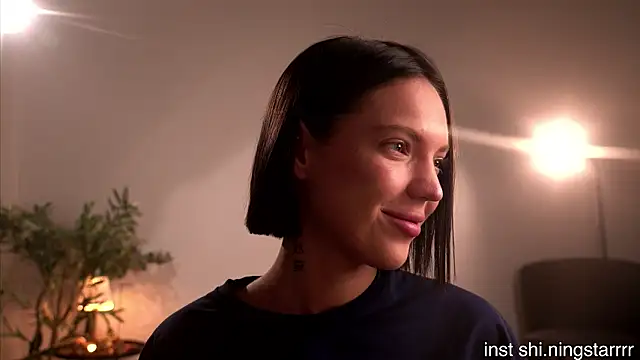 alittlestarrr online show from February 2026 06:52:02 PM