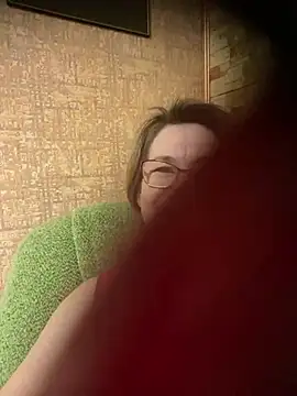 Snapshot of Prolisok473 chatting on March 2026 07:44:01 AM Prolisok473 online show from March 2026 07:44:01 AM