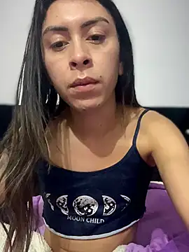 Snapshot of Sara_Davina chatting on June 2026 10:43:01 AM Sara Davina online show from June 2026 10:43:01 AM