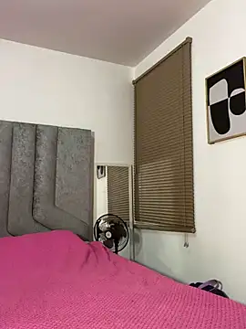 womantall99 online show from December 2025 05:02:02 AM