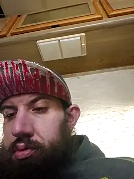 StruggleSnuggles online show from November 2025 07:40:01 PM