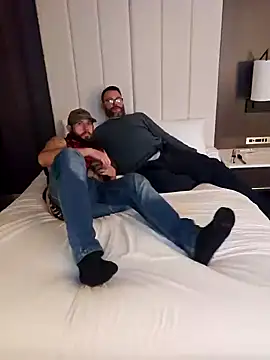 StruggleSnuggles online show from January 2025 03:04:02 AM
