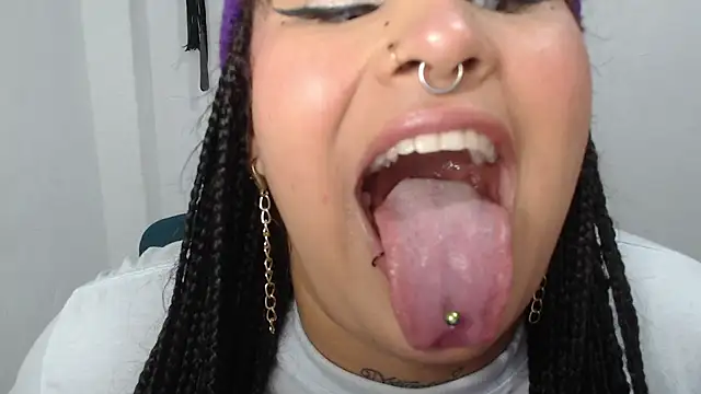 brittanysexhot online show from July 2026 12:37:01 AM