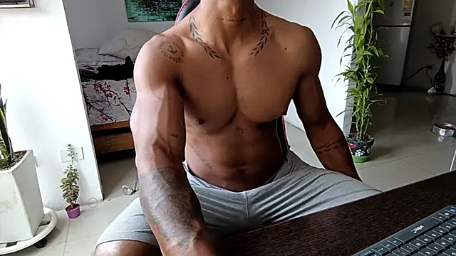 Adam Valenciia online show from April 2026 04:31:01 PM