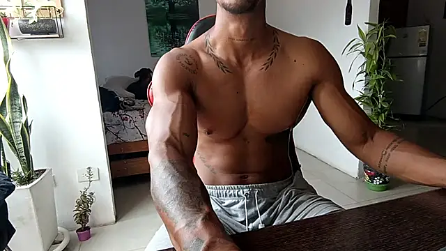 Adam Valenciia online show from April 2026 04:41:01 PM