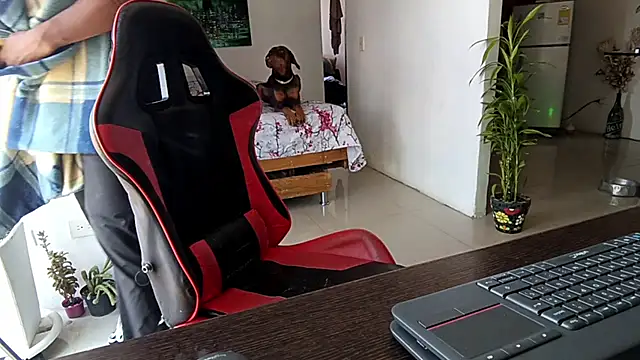 Snapshot of Adam_Valenciia chatting on February 2026 04:40:02 PM Adam Valenciia online show from February 2026 04:40:02 PM