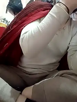 Snapshot of Aarju-30 chatting on February 2025 04:48:02 AM Aarju-30 online show from February 2025 04:48:02 AM