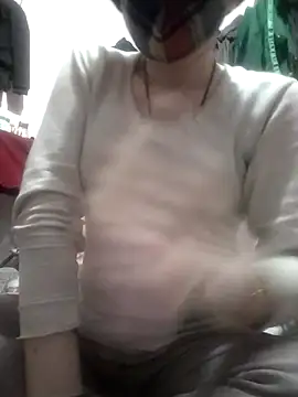 Snapshot of Aarju-30 chatting on February 2025 04:57:02 PM Aarju-30 online show from February 2025 04:57:02 PM