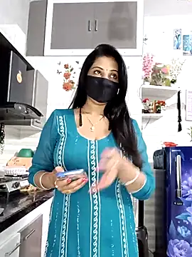 Snapshot of Best-Couple chatting on February 2026 03:51:02 AM Best-Couple online show from February 2026 03:51:02 AM