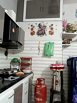 Snapshot of Best-Couple chatting on February 2026 03:58:01 AM Best-Couple online show from February 2026 03:58:01 AM