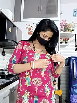 Snapshot of Best-Couple chatting on February 2026 03:57:02 AM Best-Couple online show from February 2026 03:57:02 AM