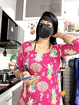 Best-Couple online show from April 2026 03:00:02 AM