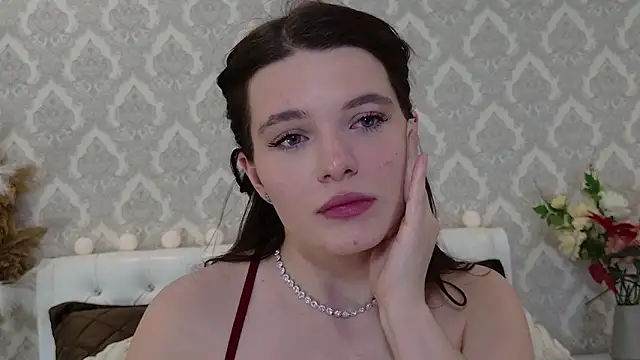 Snapshot of Nellie_Medina chatting on February 2025 01:41:02 AM Nellie Medina online show from February 2025 01:41:02 AM