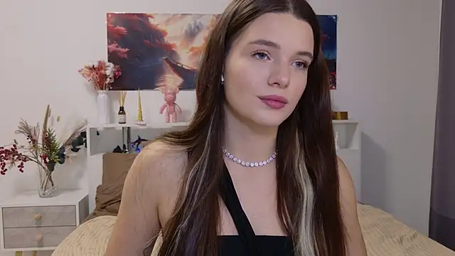 Nellie Medina online show from October 2025 07:37:01 PM