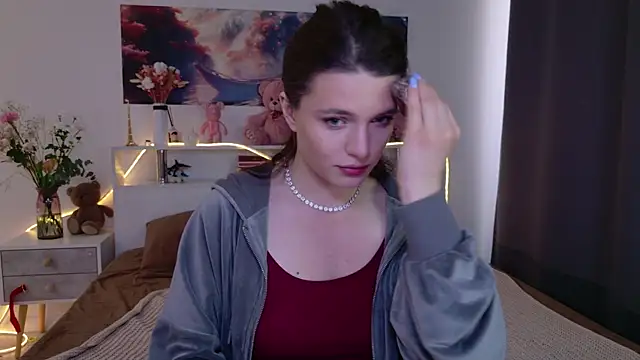 Snapshot of Nellie_Medina chatting on April 2026 02:47:02 PM Nellie Medina online show from April 2026 02:47:02 PM