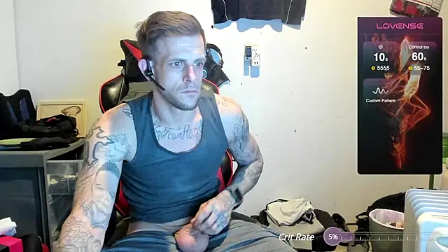 Snapshot of JamesMichael88 chatting on March 2025 08:45:02 PM JamesMichael88 online show from March 2025 08:45:02 PM