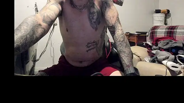 Snapshot of JamesMichael88 chatting on March 2025 04:33:02 PM JamesMichael88 online show from March 2025 04:33:02 PM